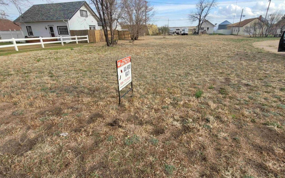1665 2nd Street, Chappell, NE