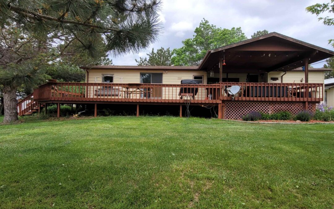 31 Hillside Acres, Lewellen, NE