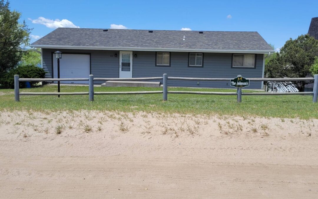 99 Lakeshore – WATERFRONT Lake Mac property!