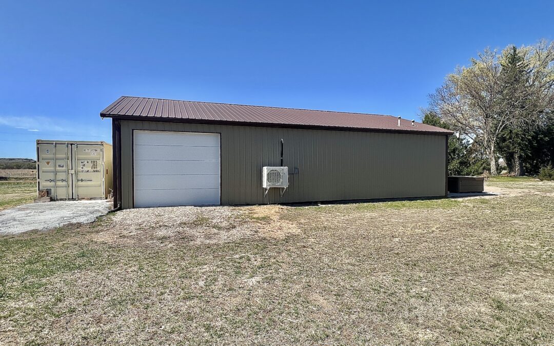 4.26 Acres right off highway 92 in Lewellen