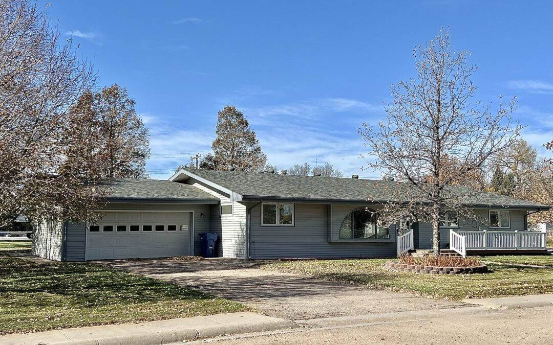 Brule Big Shop and House